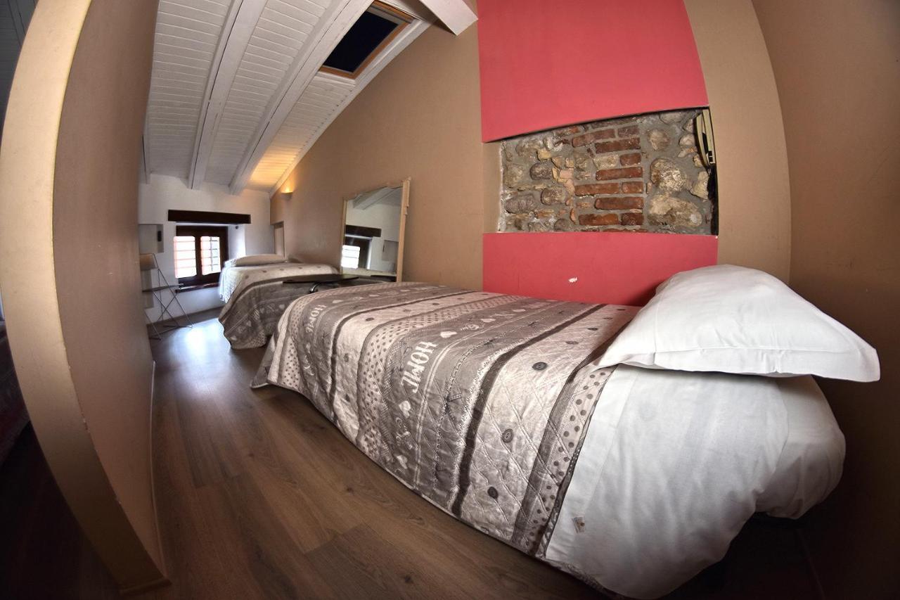 Prigioni House Bed and Breakfast Peschiera del Garda Buitenkant foto