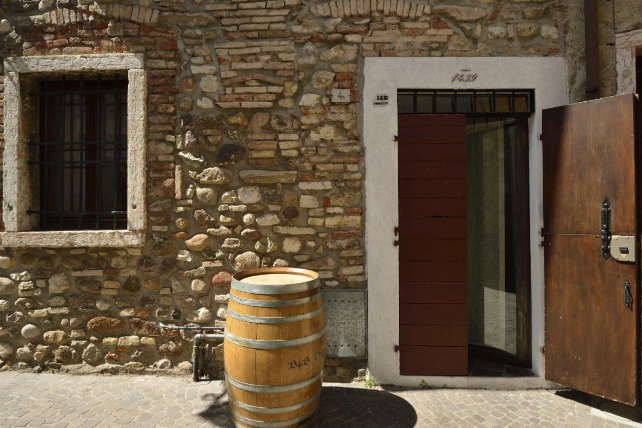 Prigioni House Bed and Breakfast Peschiera del Garda Buitenkant foto