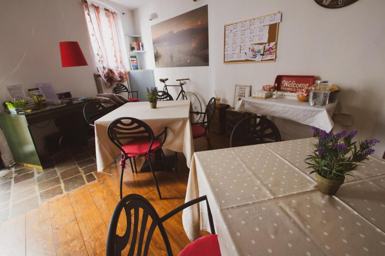 Prigioni House Bed and Breakfast Peschiera del Garda Buitenkant foto